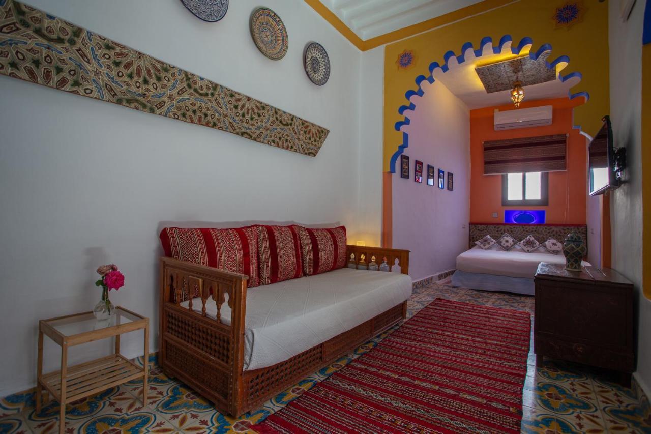 Hotel Casa Miguel Шефшауэн Экстерьер фото