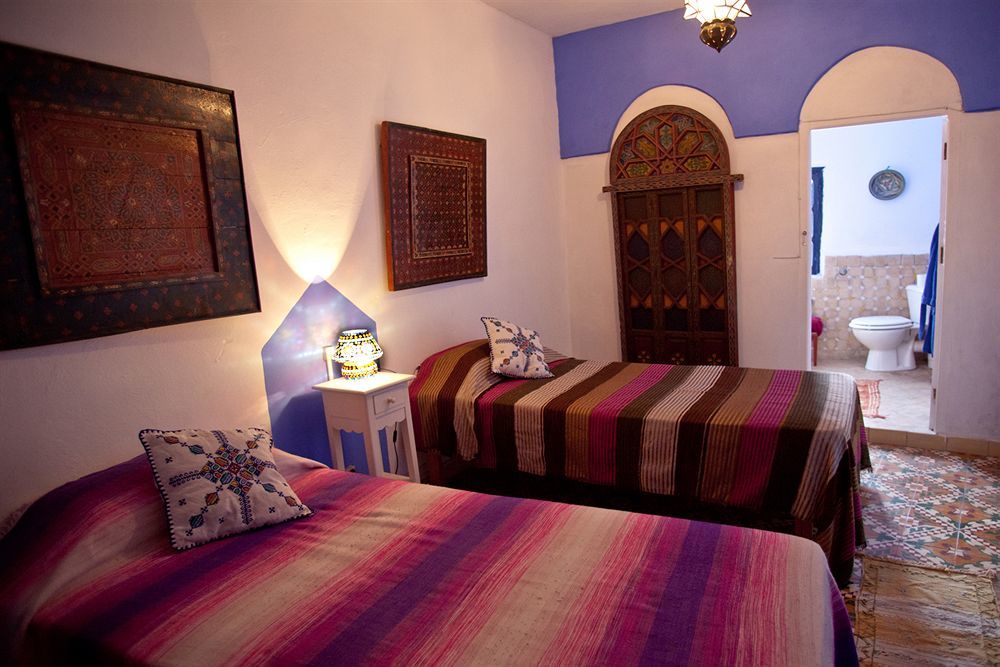 Hotel Casa Miguel Шефшауэн Экстерьер фото